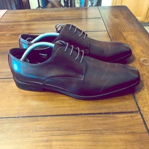John White Men’s dress shoes